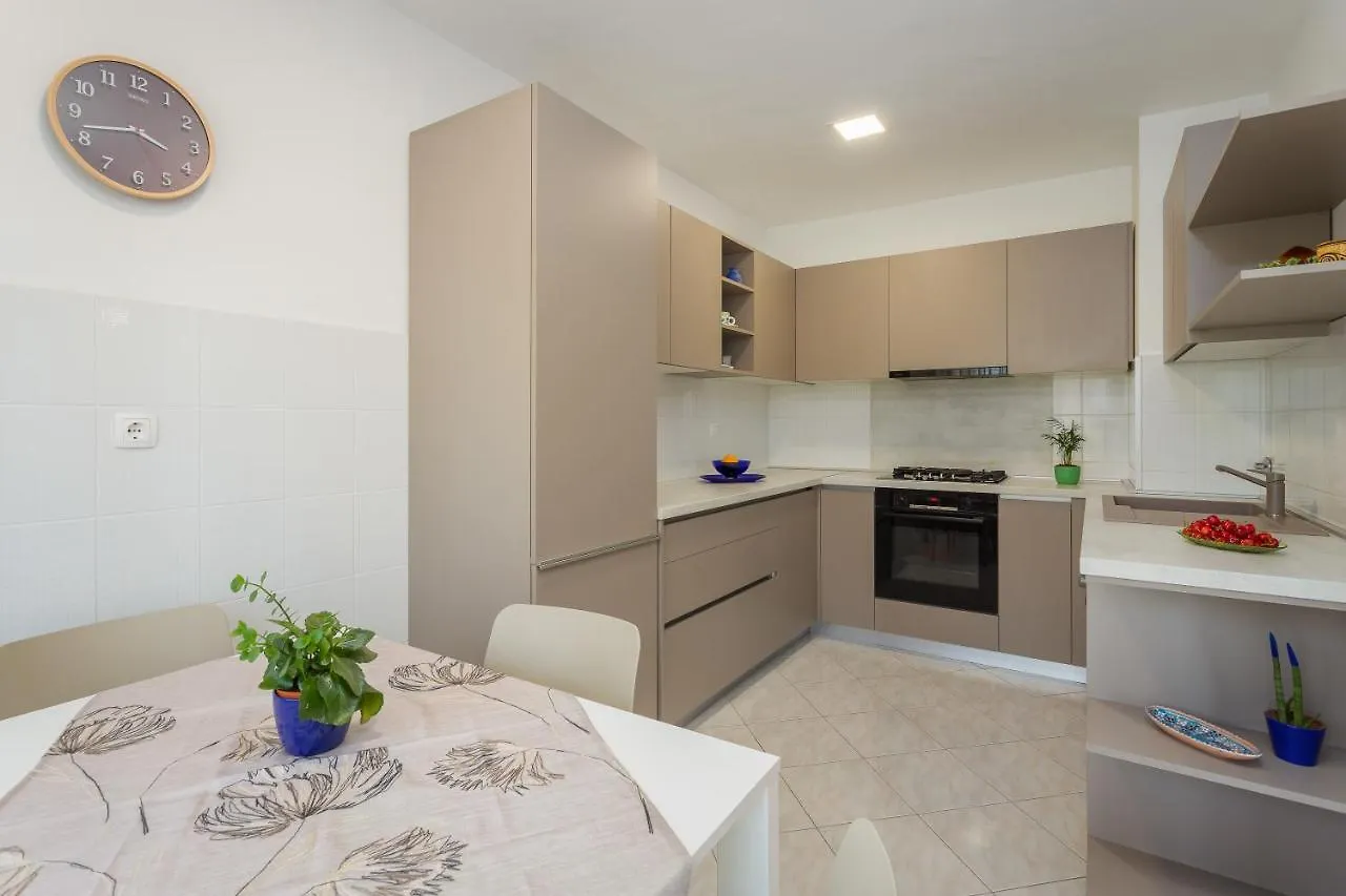 Mia Apartment , Free Parking Pula