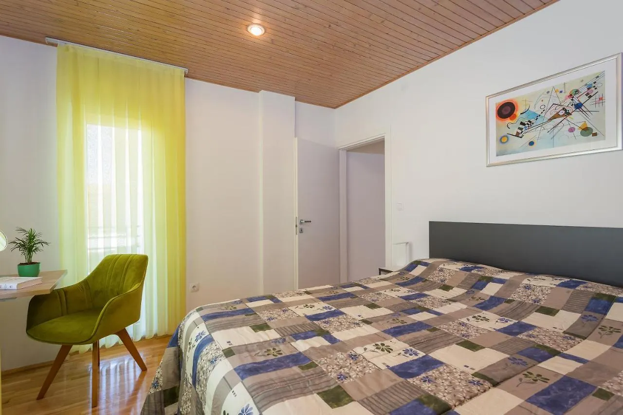 Mia Apartment , Free Parking Pula 0*,  Croatia