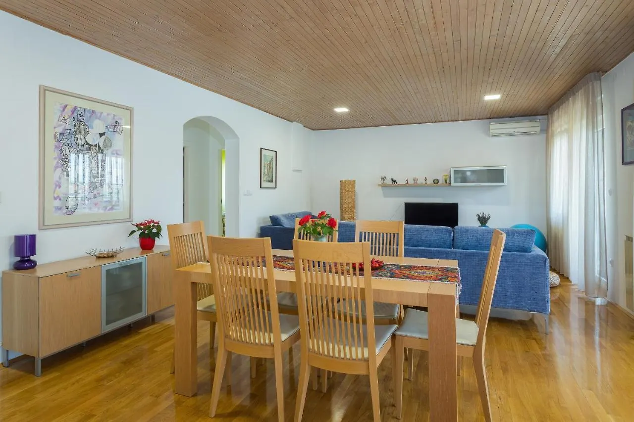 Mia Apartment , Free Parking Pula