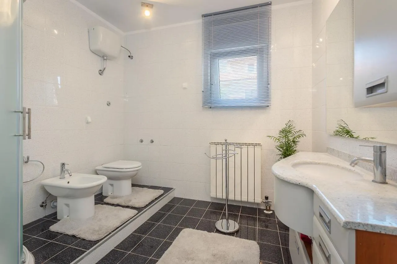 Mia Apartment , Free Parking Pula 0*,